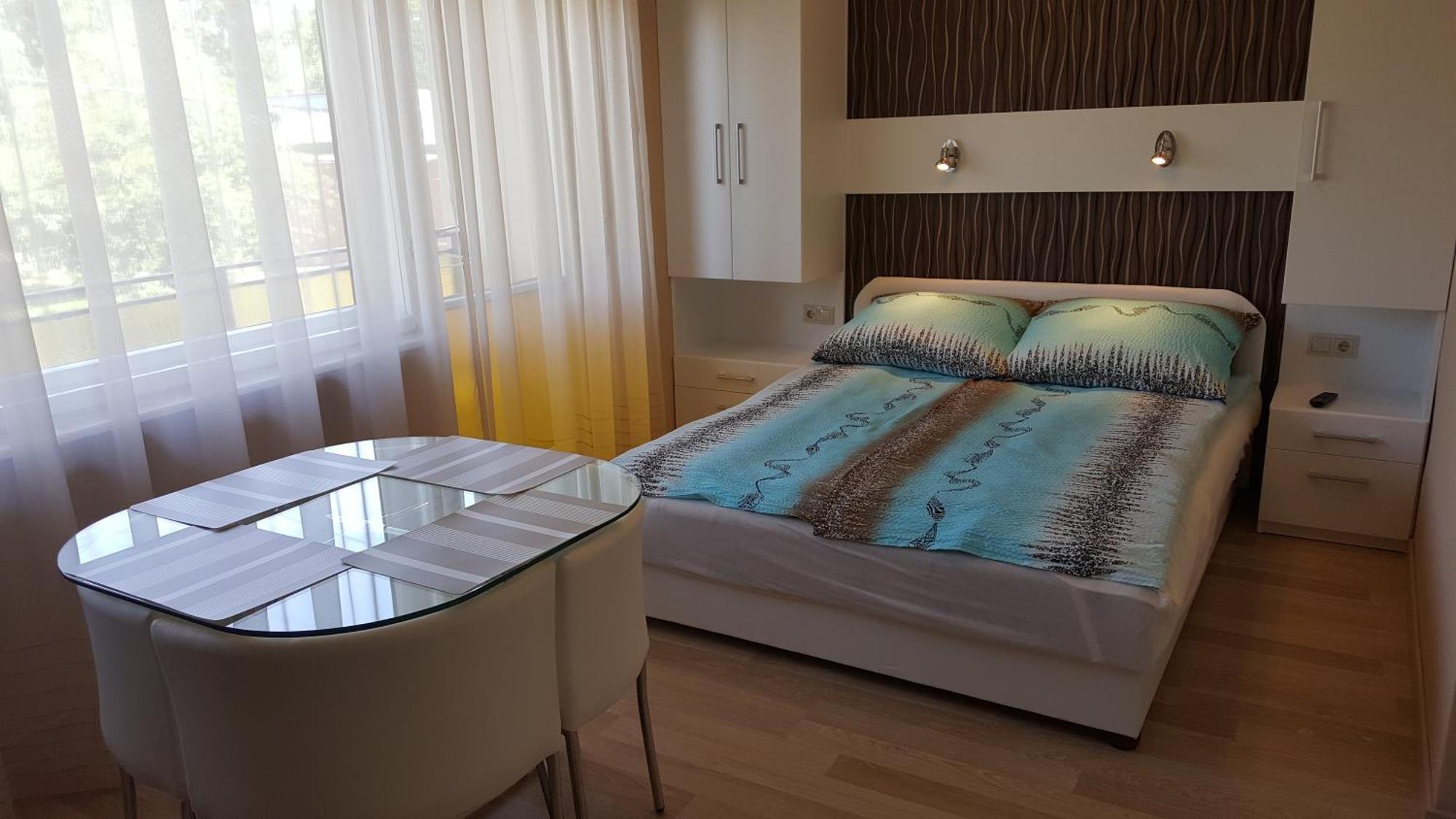 Lara Apartments Шіофок Екстер'єр фото