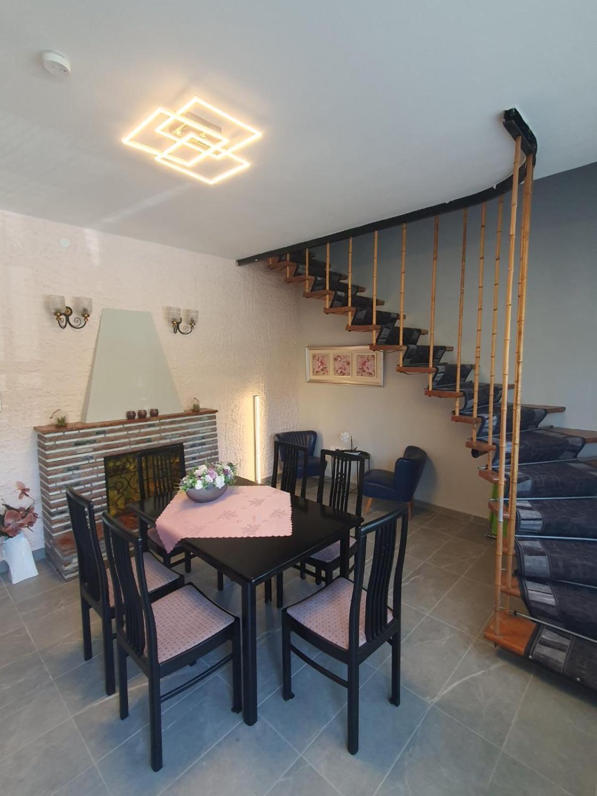 Lara Apartments Шіофок Екстер'єр фото